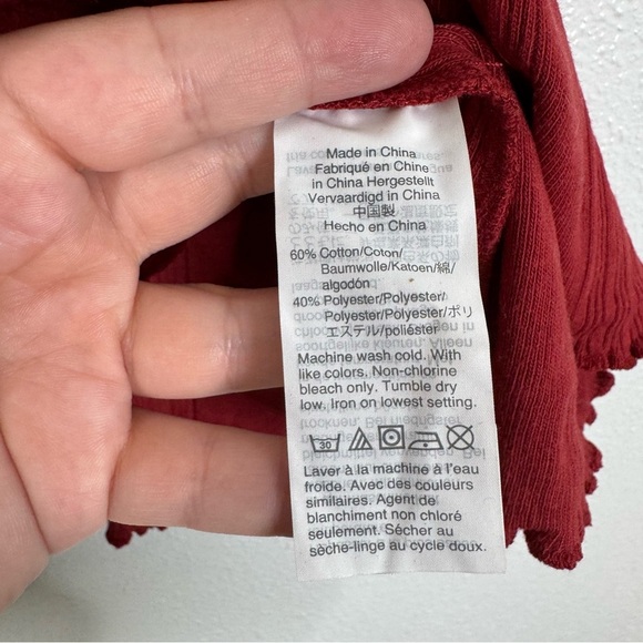 Madewell Slightly Cropped Dark Red Tank Top Size Small - Picture 3 of 4